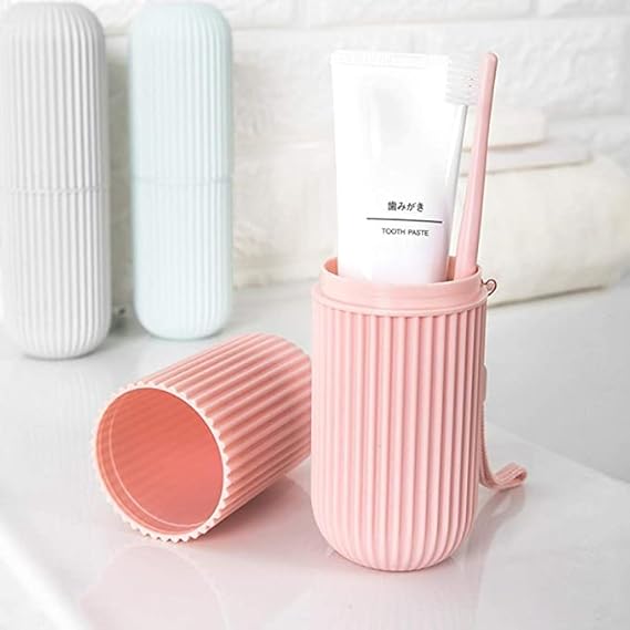 Capsul Traveling Toothbrush Case